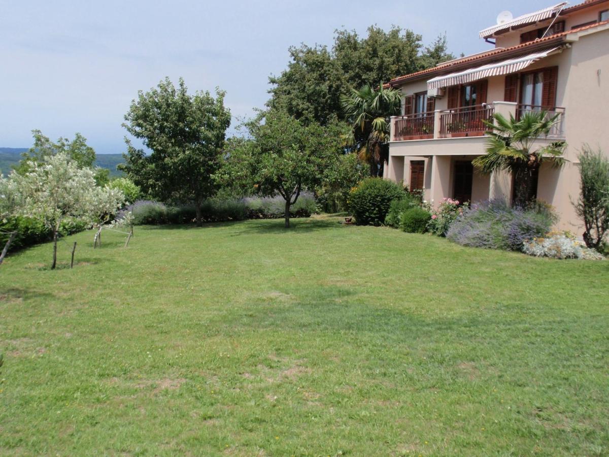 Apartments With A Parking Space Presika, Labin - 7390 ภายนอก รูปภาพ