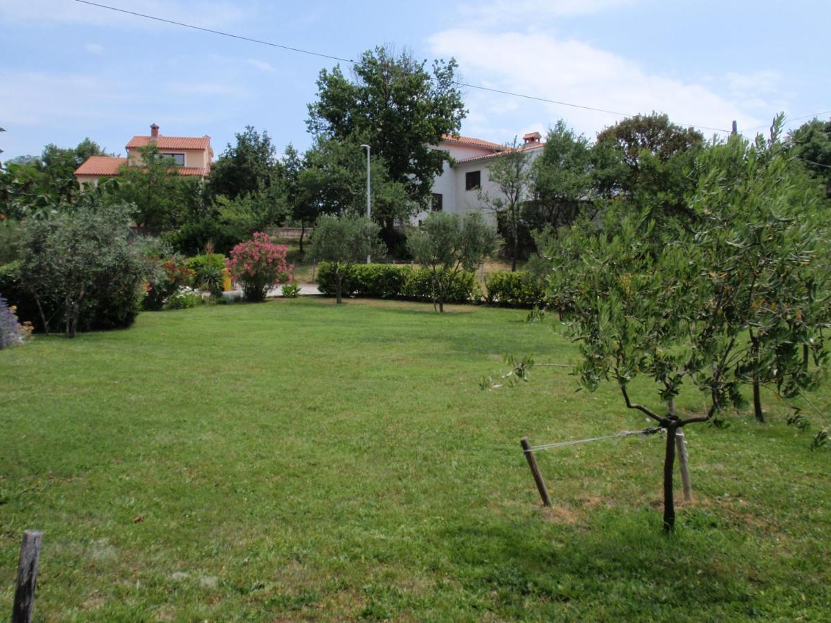 Apartments With A Parking Space Presika, Labin - 7390 ภายนอก รูปภาพ